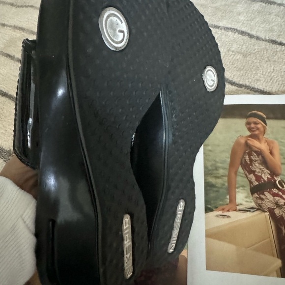 Cole Haan wedge sandals - Picture 5 of 9